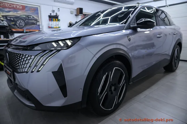  Peugeot SUV 3008